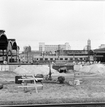 859337 Afbeelding van de werkzaamheden aan het N.S.-station Utrecht C.S. te Utrecht ten behoeve van de bouw van de ...